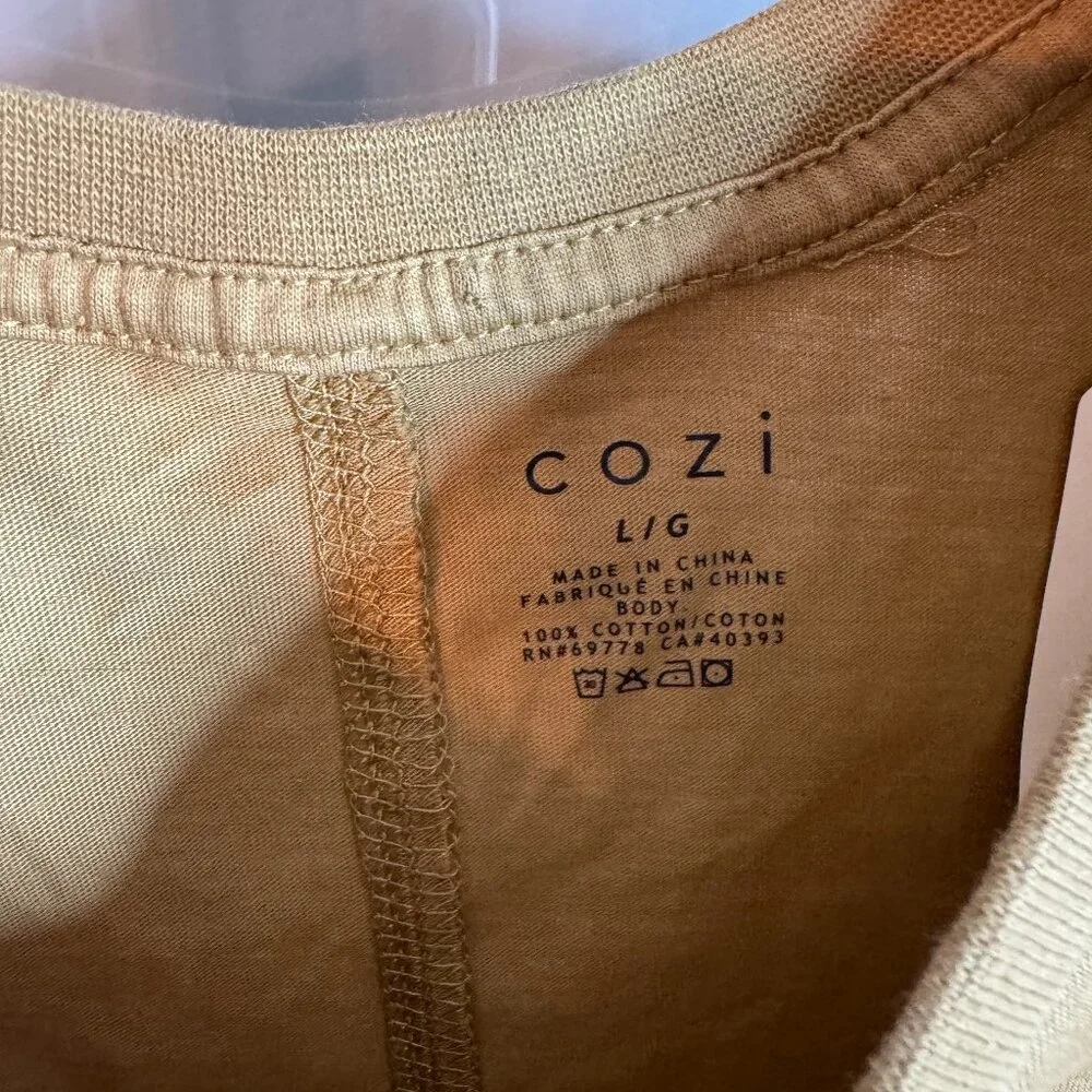 Cozi girls t‎ shirt size L NWT
